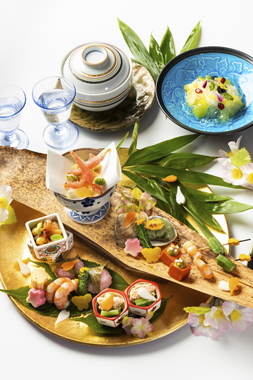 季節の彩会席の写真